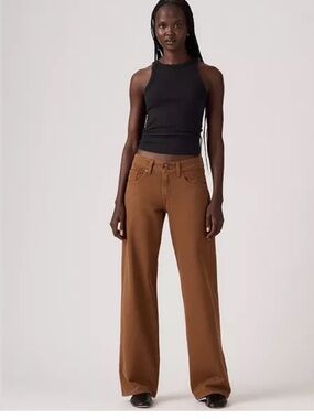 Levi's Women's Straight Leg Loose Jeans in Brown, sz 28 x 32